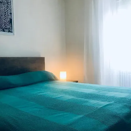 Ikar Apartment *