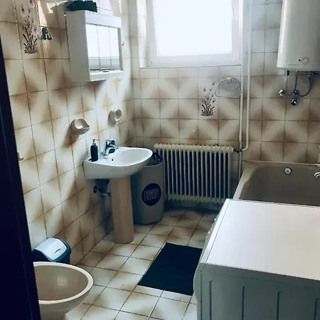 Ikar Apartment
